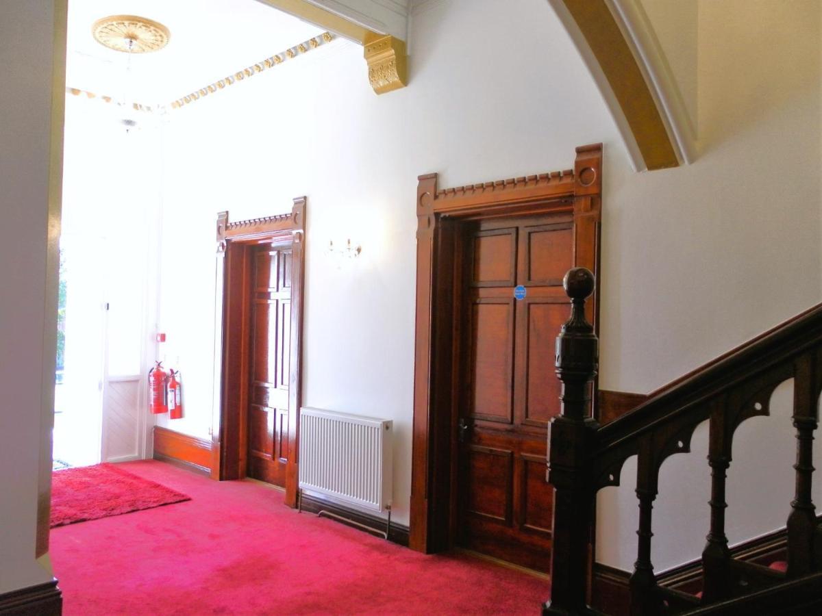 Claremont Hotel Нотингам Екстериор снимка
